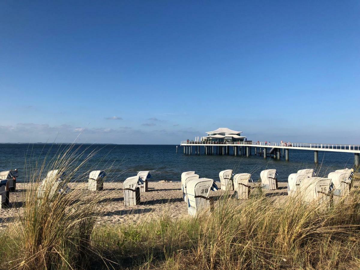 Techts Strandhaus 蒂门多弗施特兰德 外观 照片